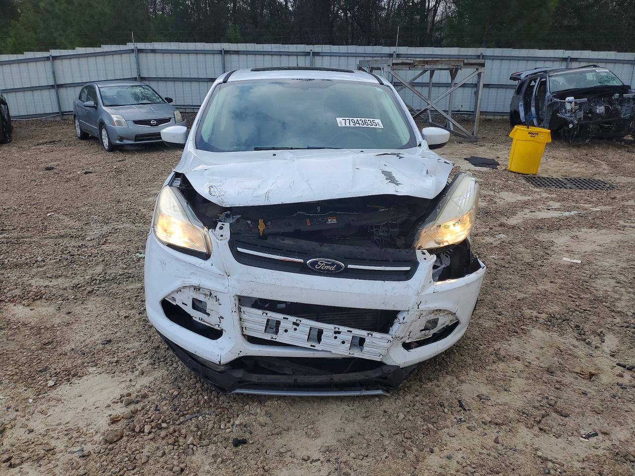 2014 FORD ESCAPE SE photo 9