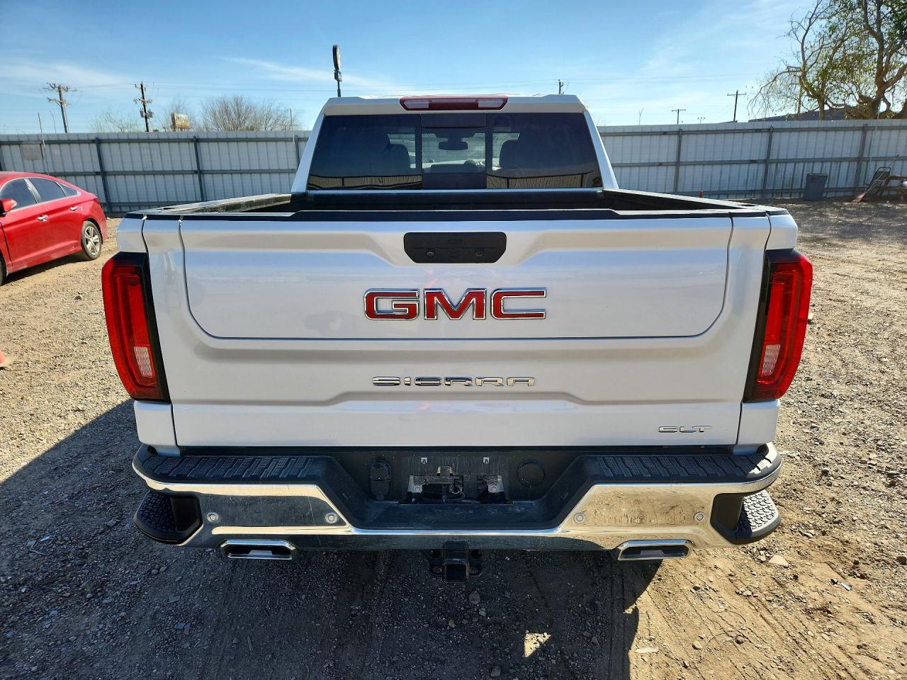2022 GMC SIERRA LIMITED K1500 SLT photo 6