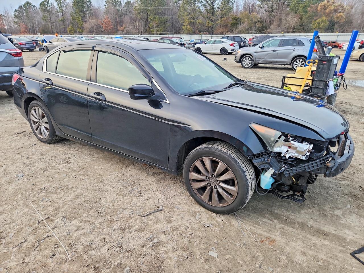 2012 HOND ACCORD photo 7