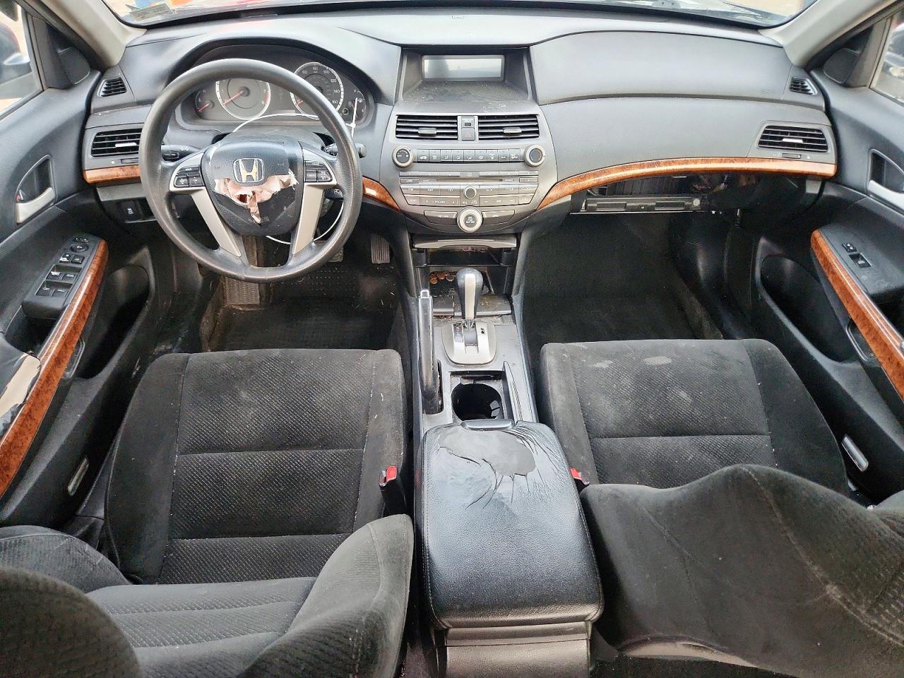 2012 HOND ACCORD photo 15