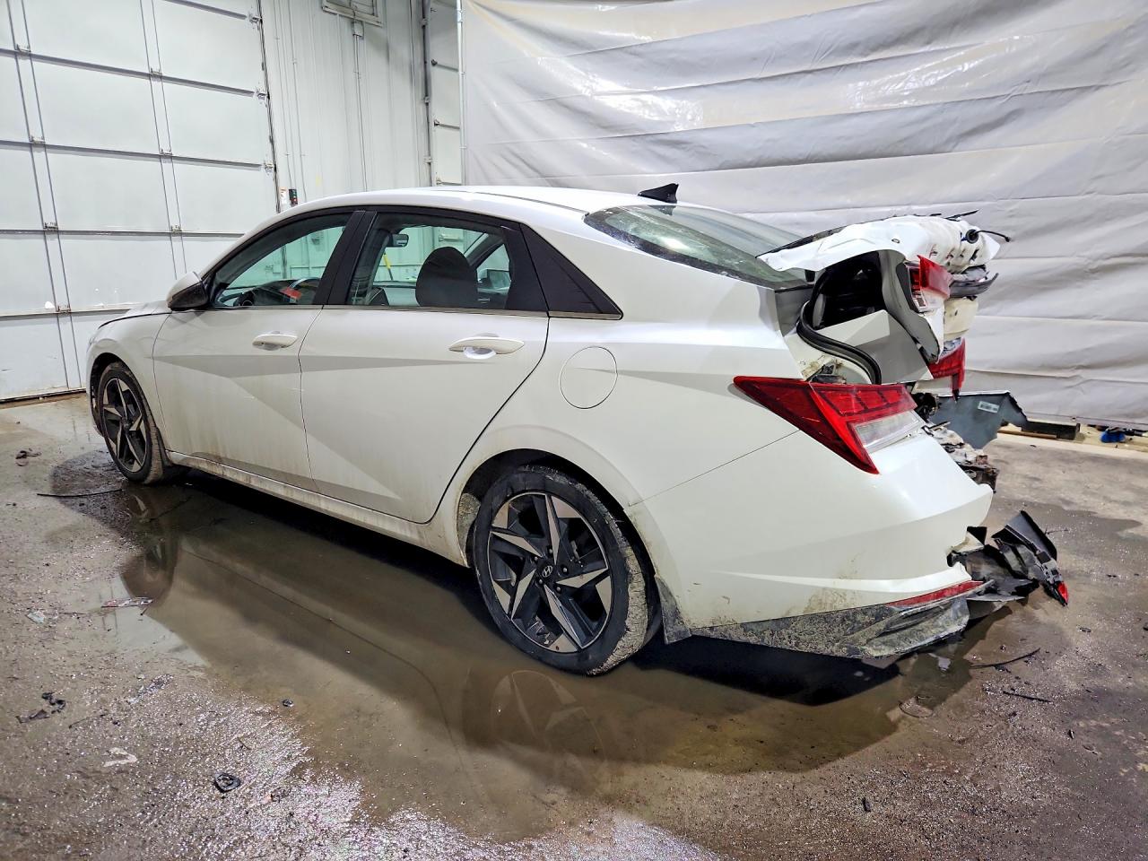 2022 HYUNDAI ELANTRA SEL photo 3