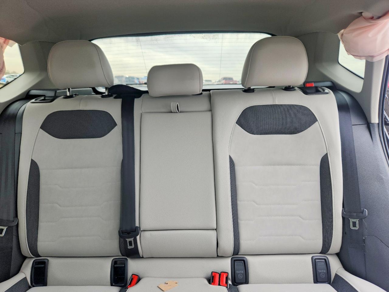 2025 VOLKSWAGEN TAOS SE photo 19