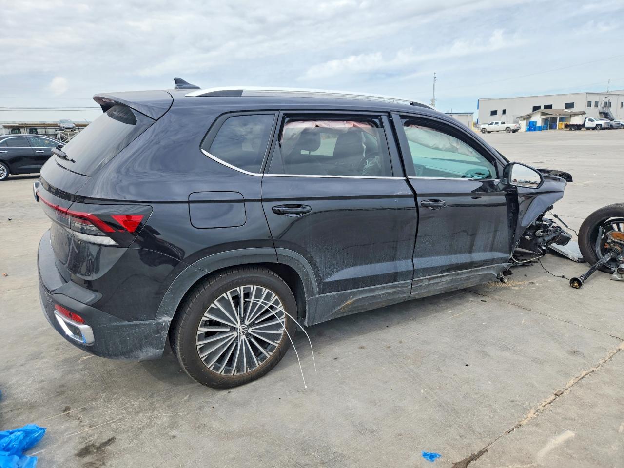 2025 VOLKSWAGEN TAOS SE photo 5
