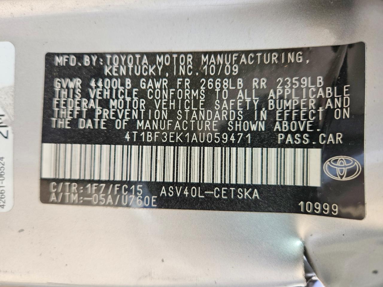 2010 TOYOTA CAMRY SE photo 23