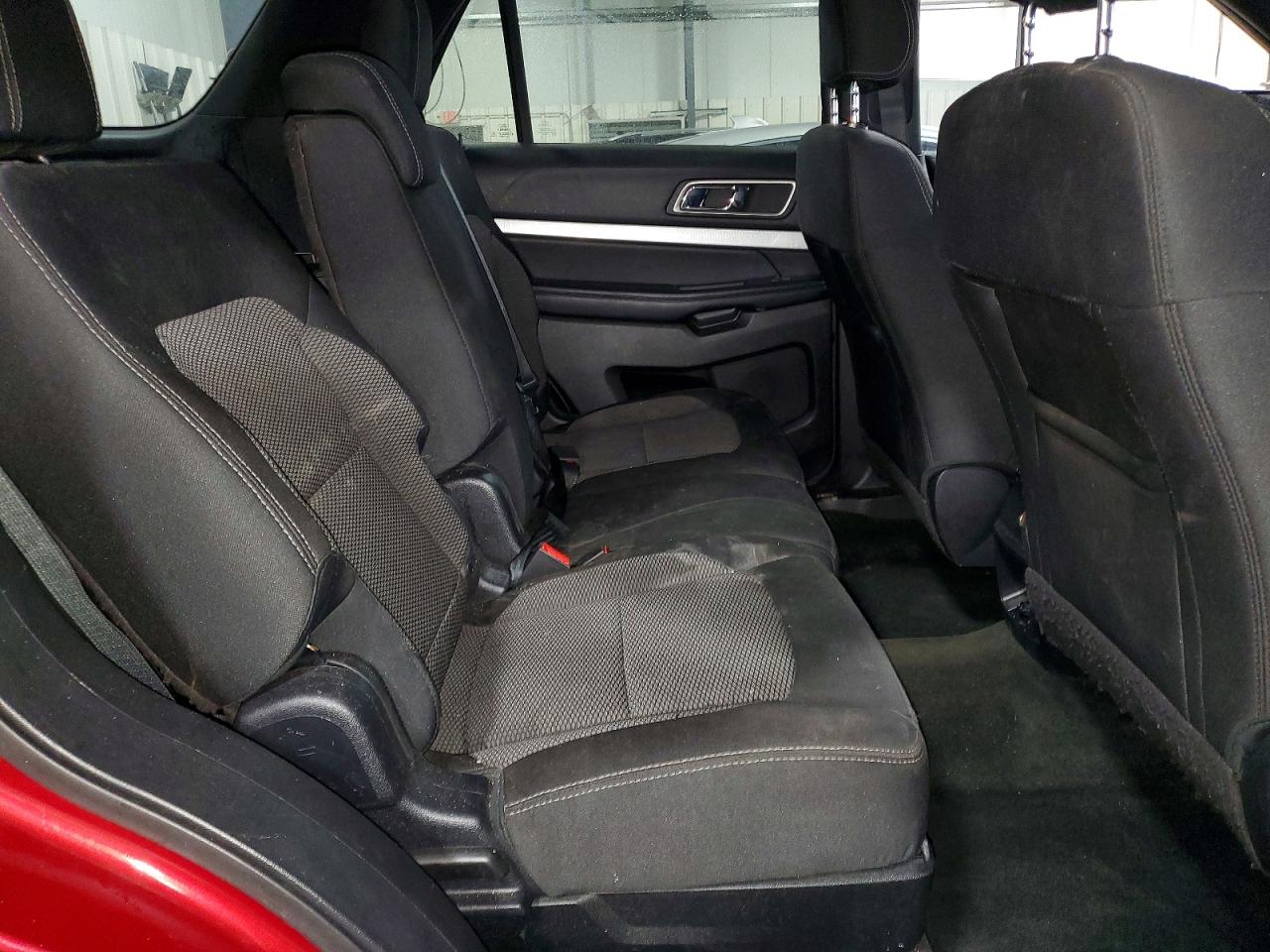 2016 FORD EXPLORER XLT photo 11
