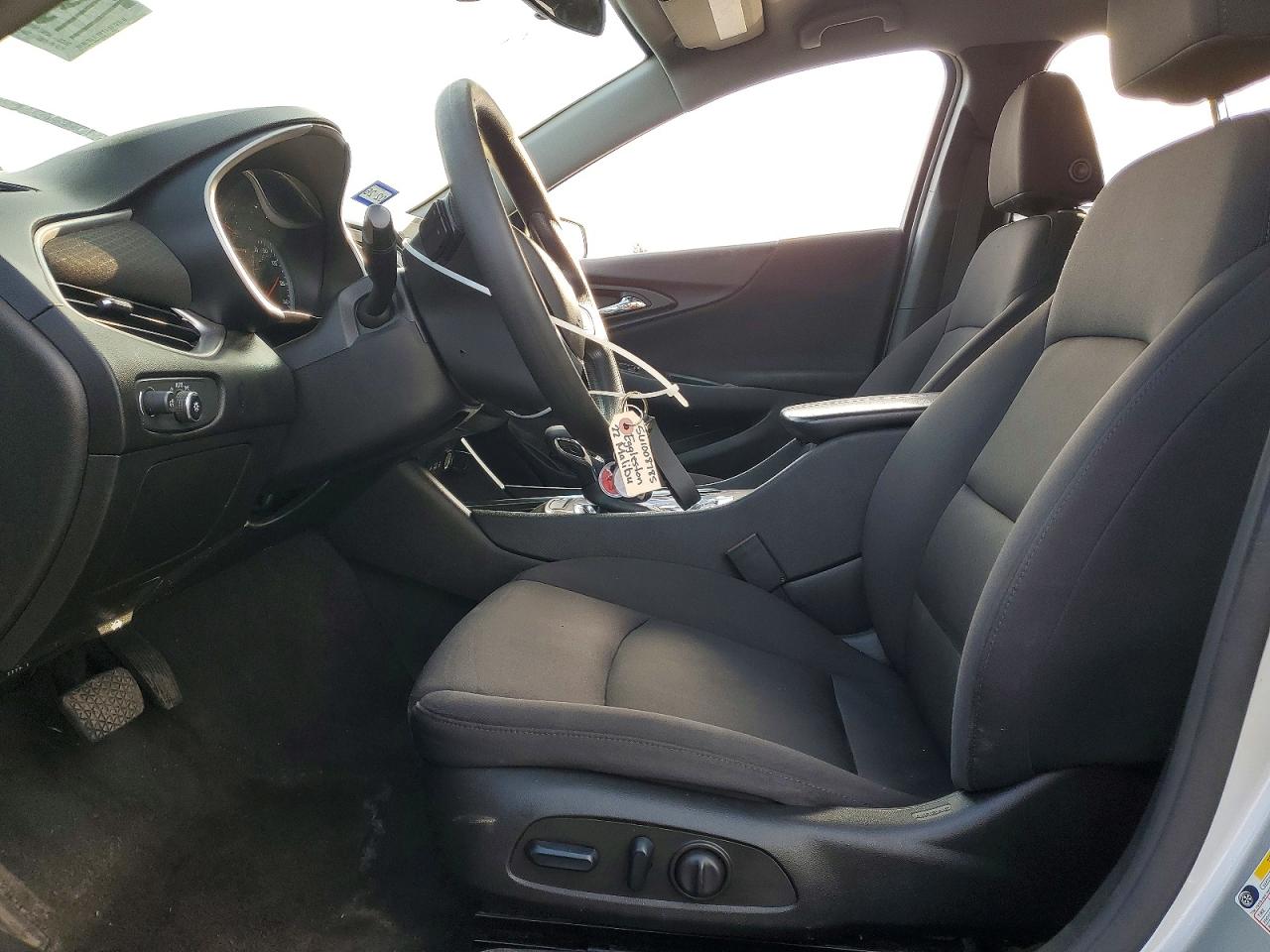 2022 CHEVROLET MALIBU LT photo 7