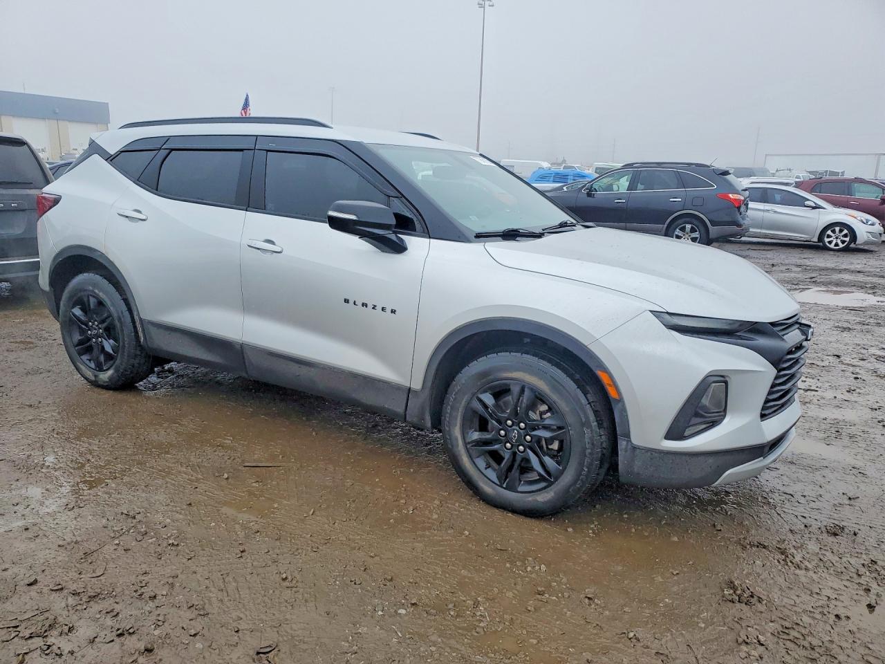 2020 CHEVROLET BLAZER 2LT photo 4