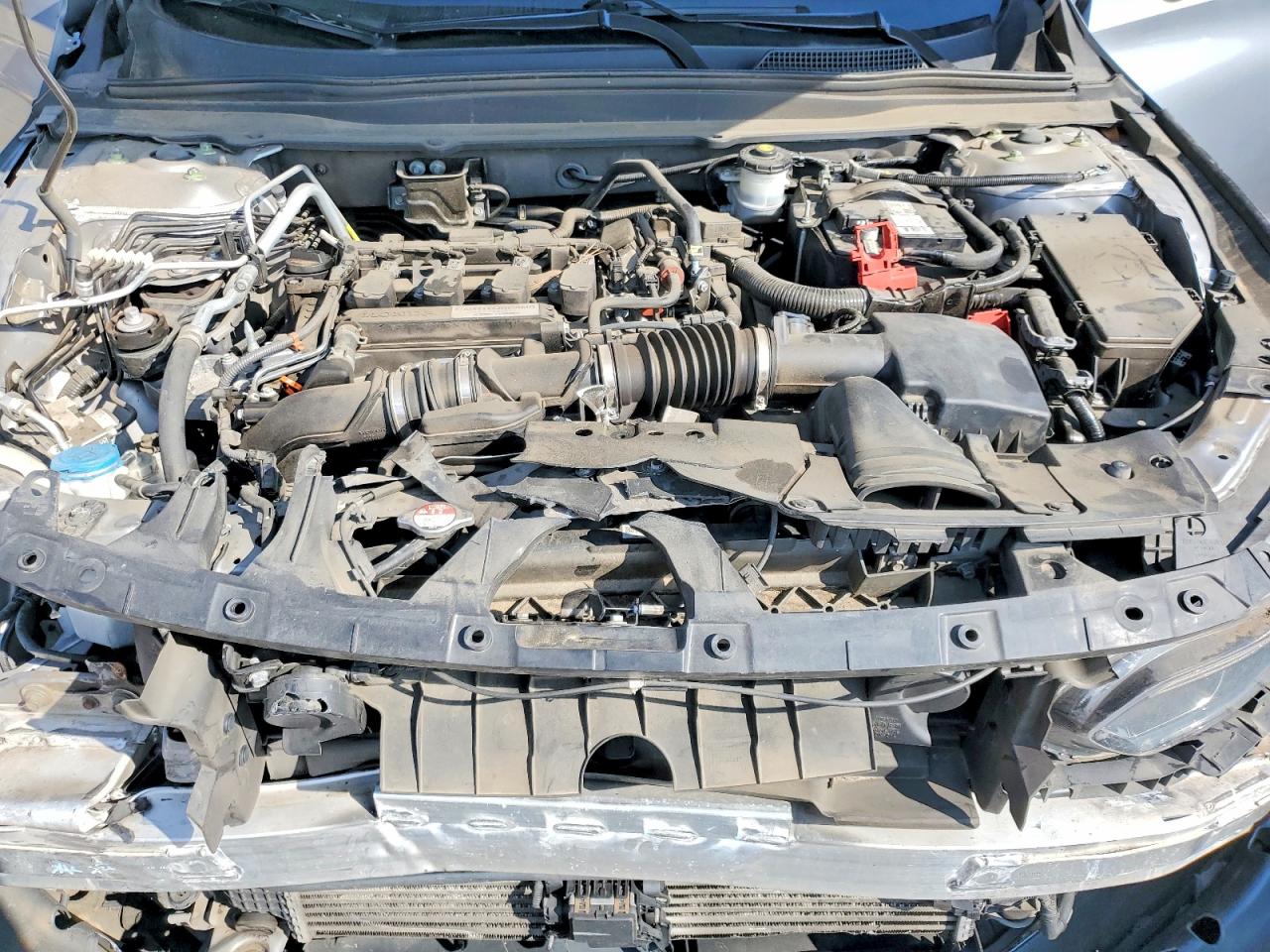 2020 HONDA ACCORD LX photo 11