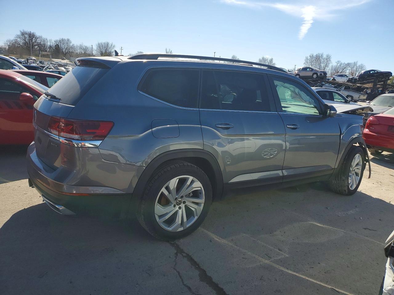 2023 VOLKSWAGEN ATLAS SE photo 5