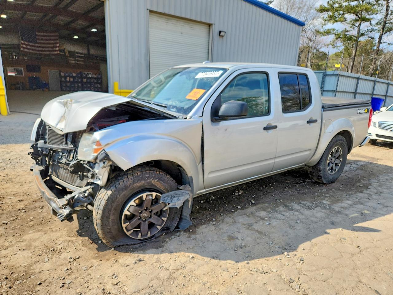 2018 NISSAN FRONTIER