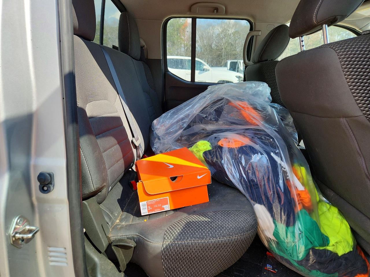 2018 NISSAN FRONTIER PRO-4X photo 28
