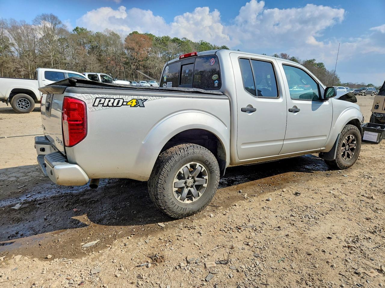 2018 NISSAN FRONTIER PRO-4X photo 7