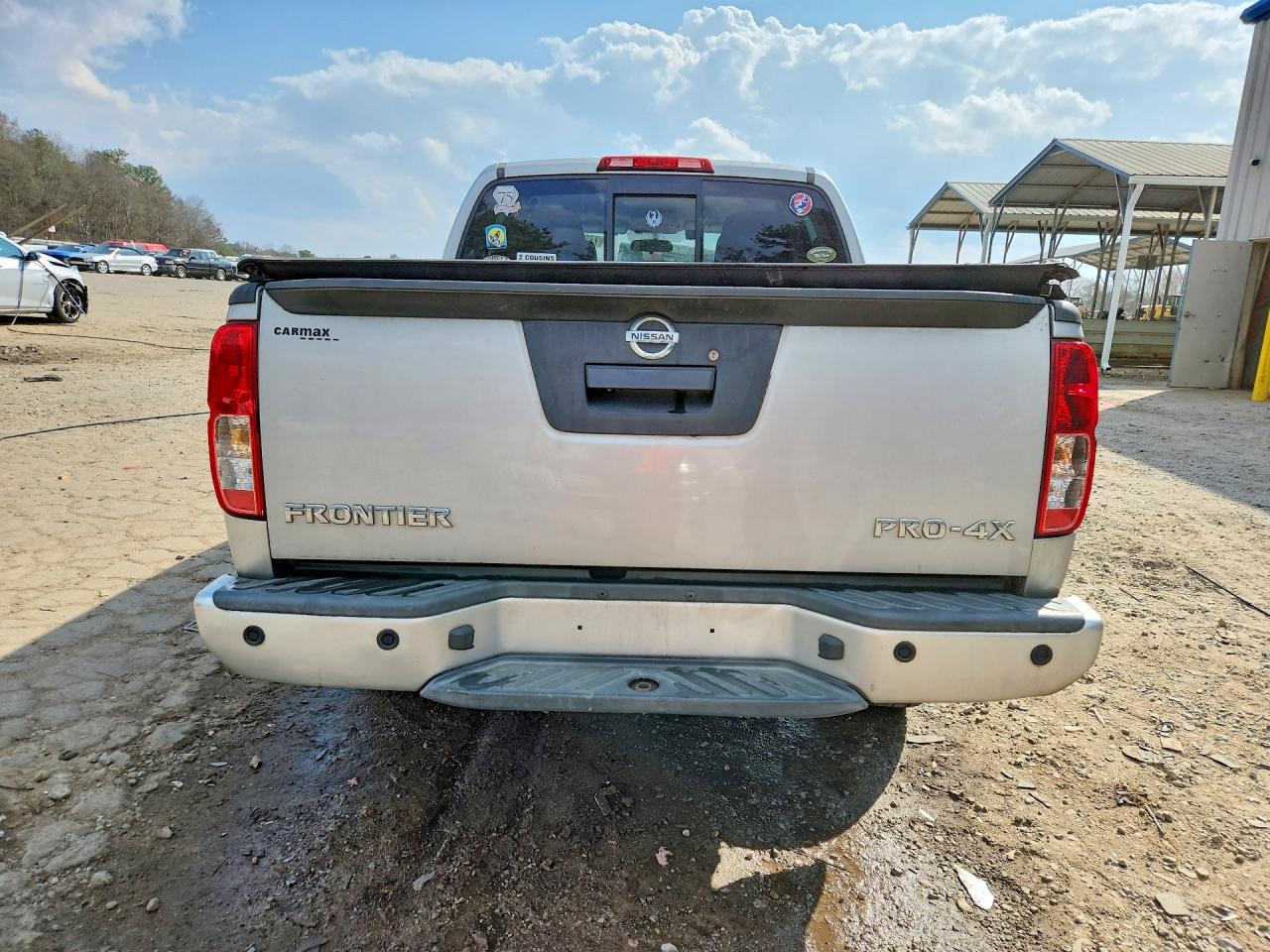 2018 NISSAN FRONTIER PRO-4X photo 16