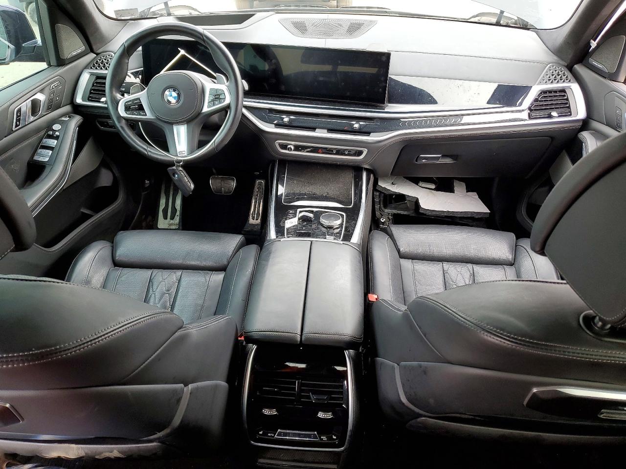 2023 BMW X7 XDRIVE40I photo 8