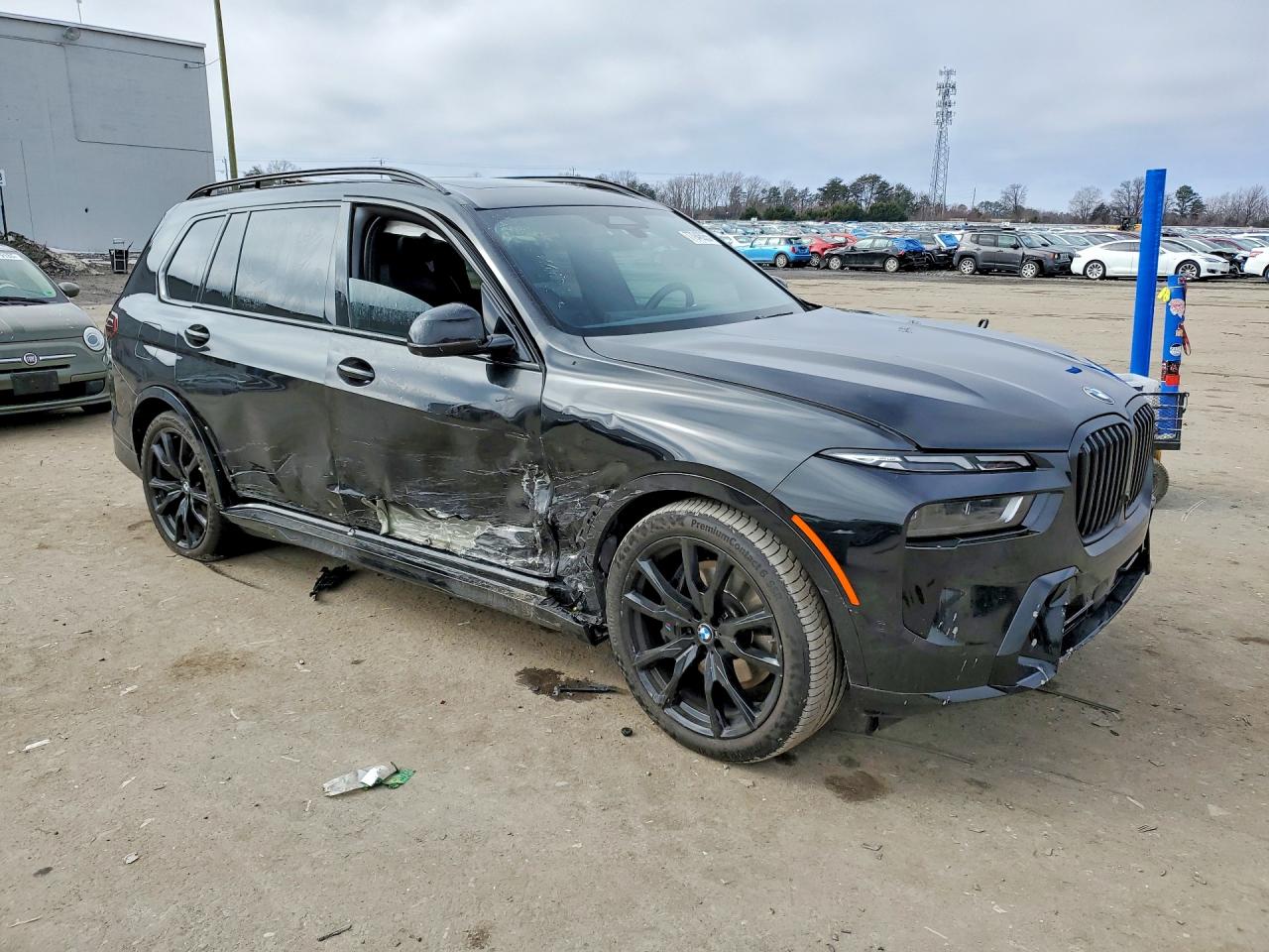 2023 BMW X7 XDRIVE40I photo 4
