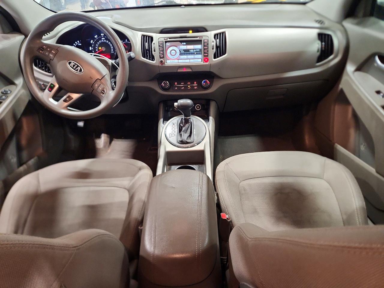 2012 KIA SPORTAGE LX photo 8