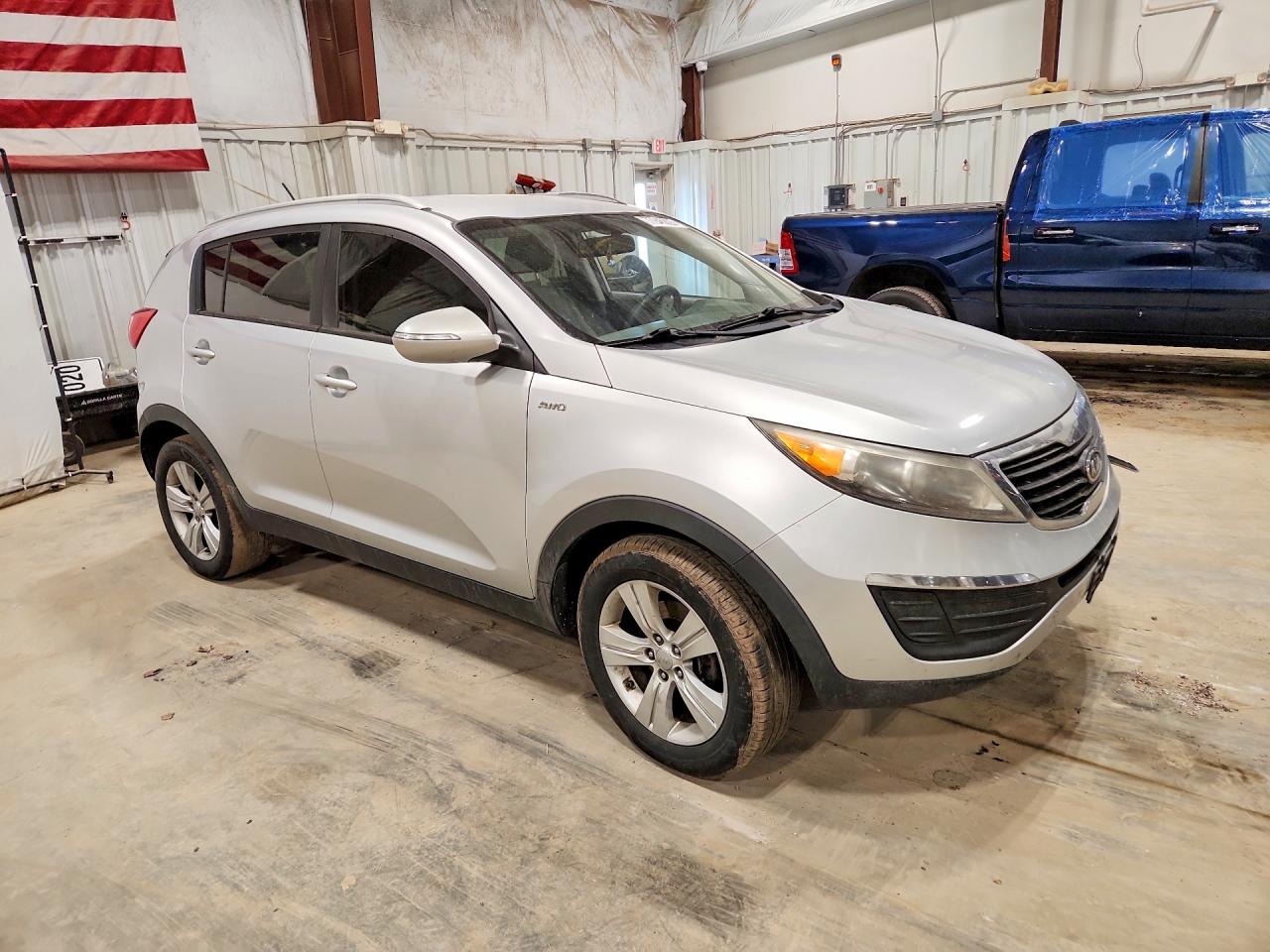 2012 KIA SPORTAGE LX photo 4