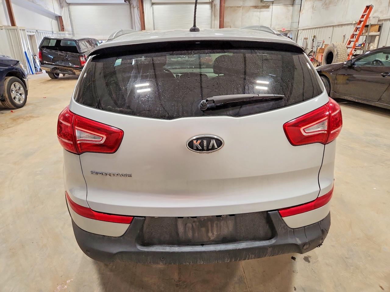 2012 KIA SPORTAGE LX photo 6