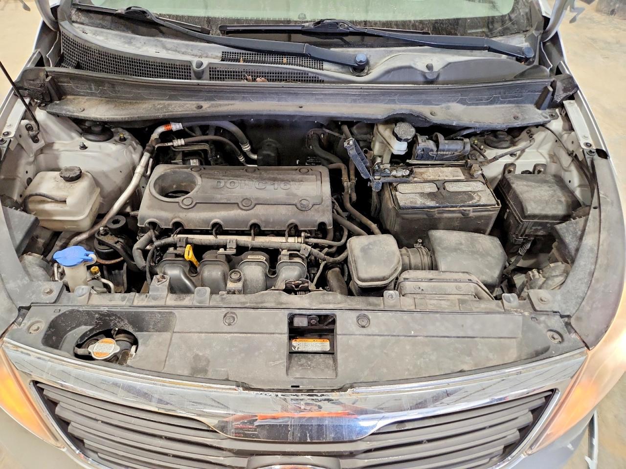2012 KIA SPORTAGE LX photo 12
