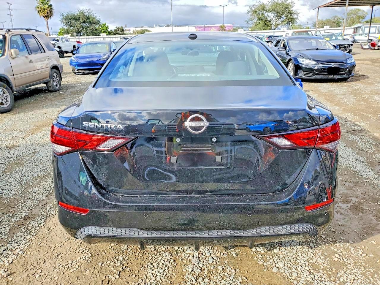 2025 NISSAN SENTRA SV photo 16