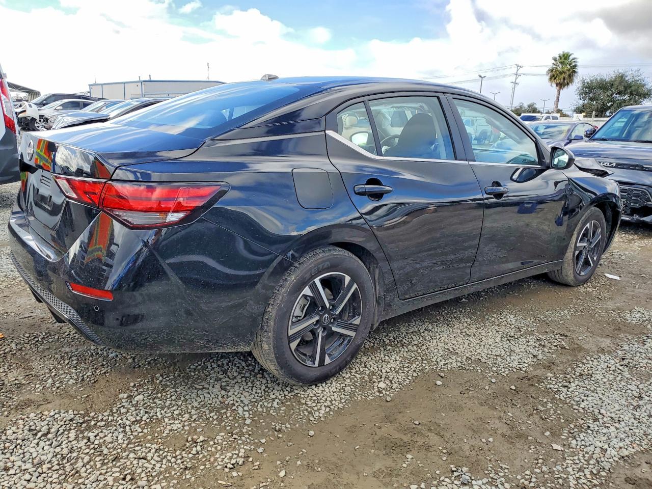 2025 NISSAN SENTRA SV photo 7