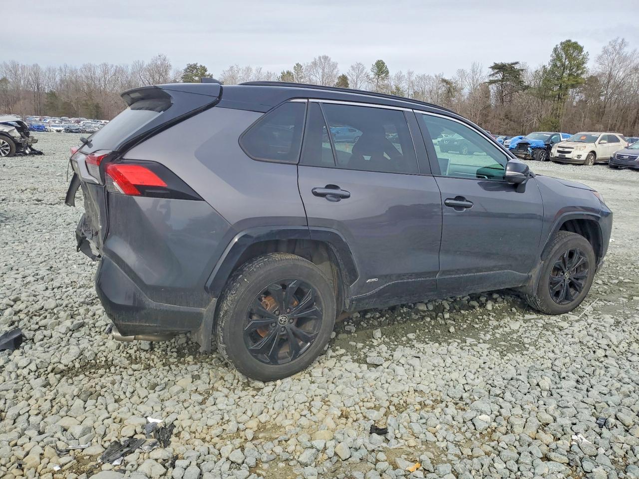 2022 TOYOTA RAV4 XSE photo 5