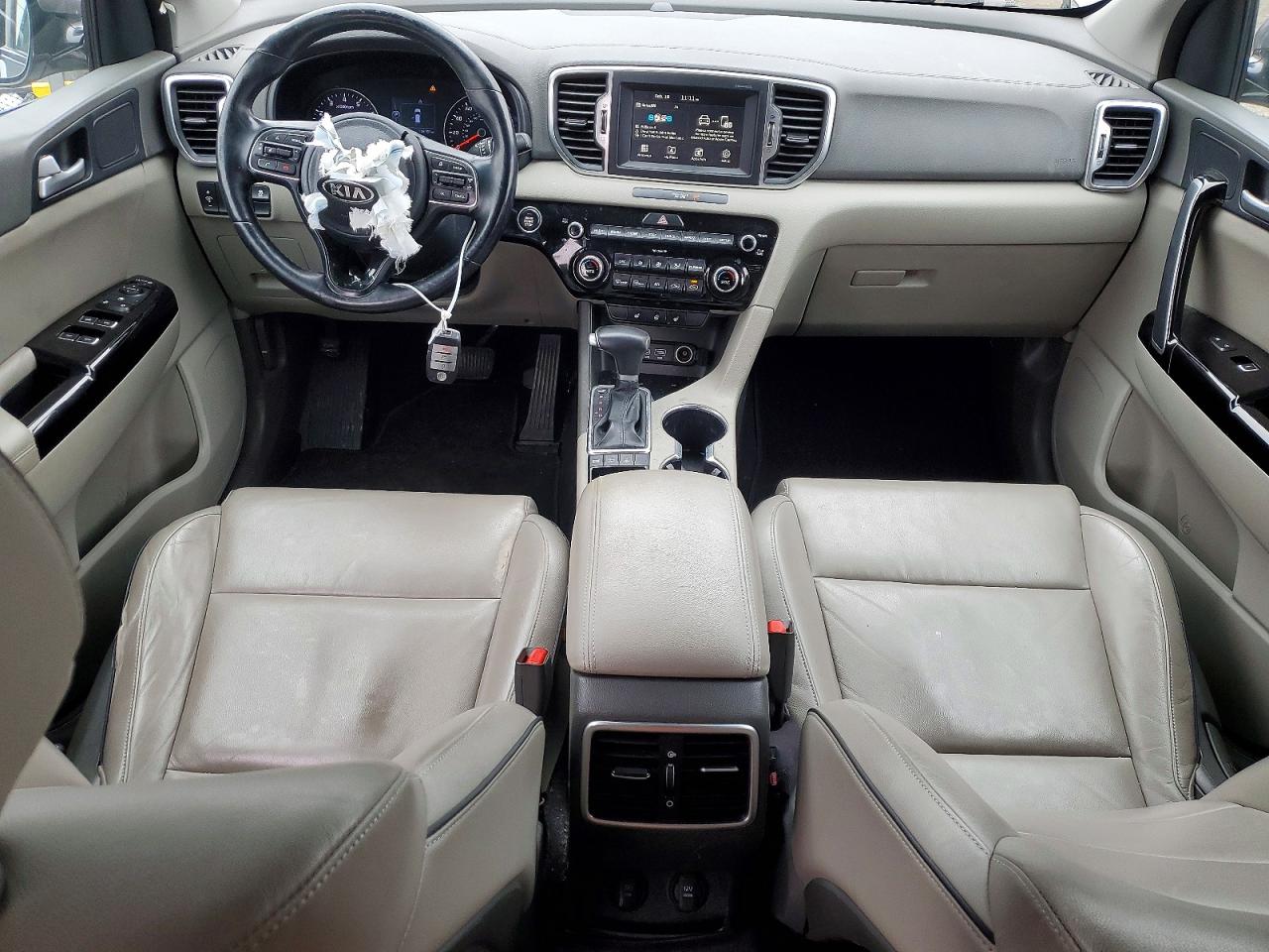 2018 KIA SPORTAGE EX photo 8