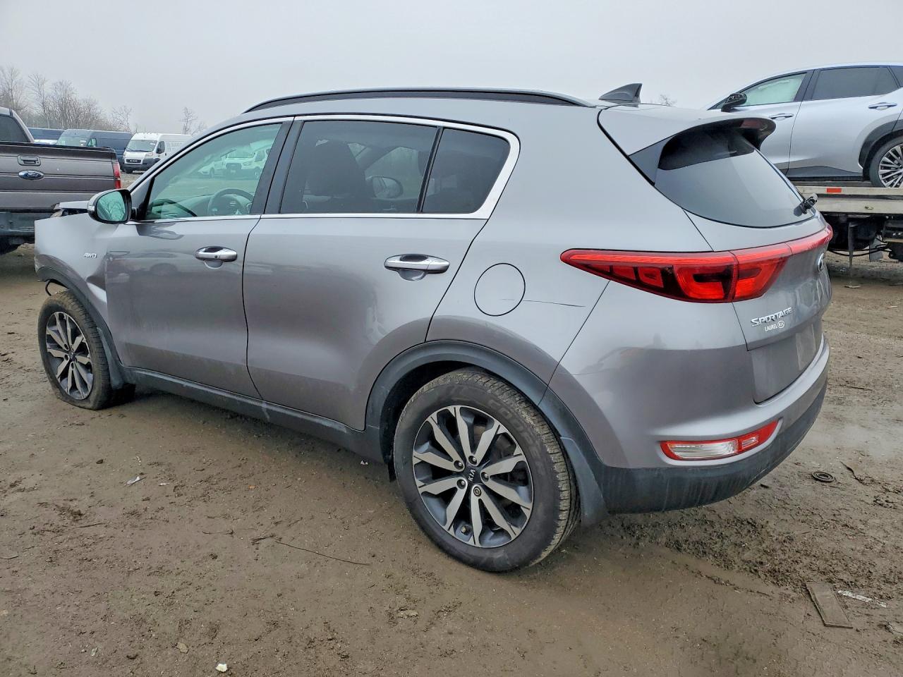 2018 KIA SPORTAGE EX photo 2