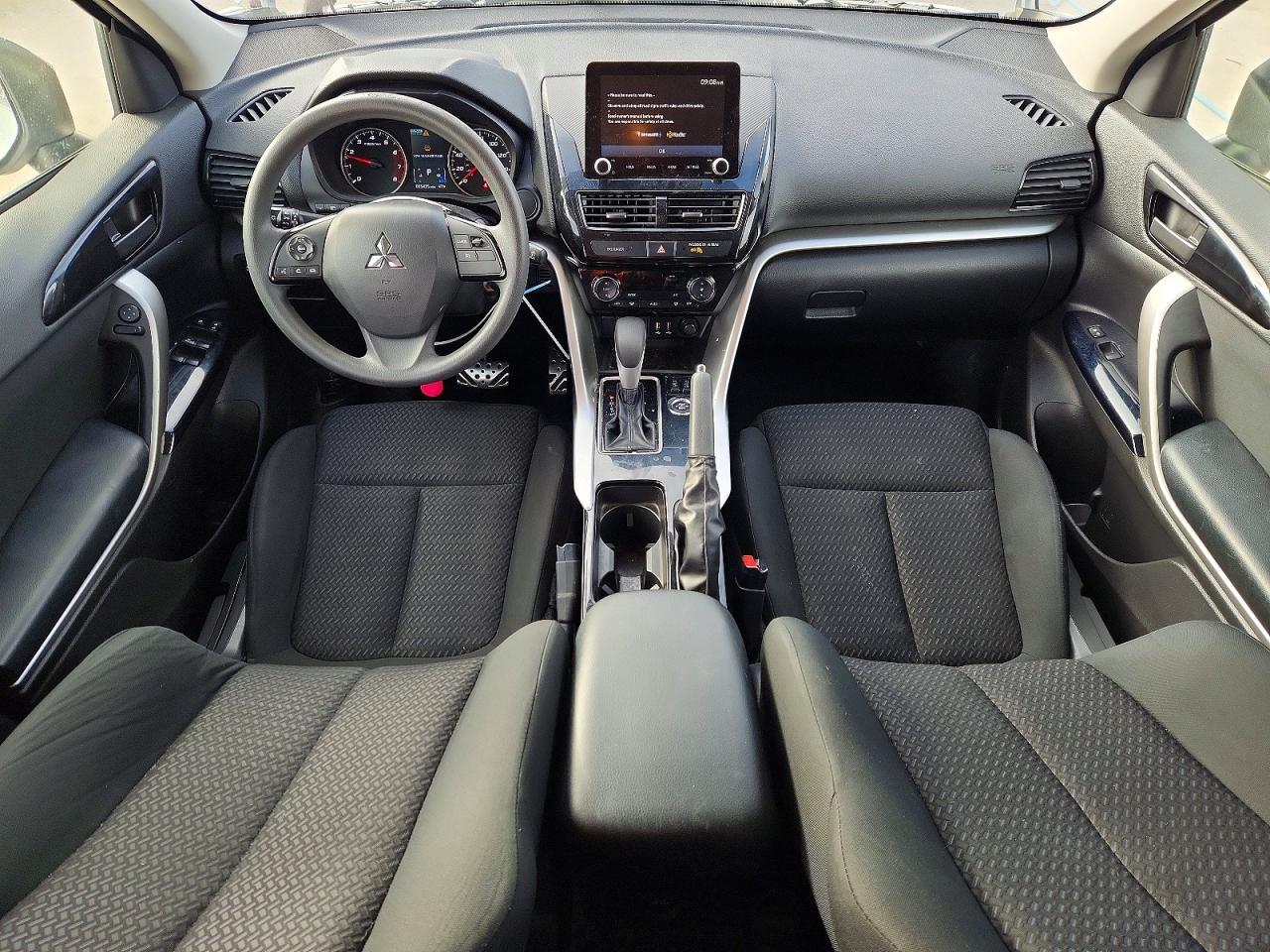 2022 MITSUBISHI ECLIPSE CROSS LE photo 15