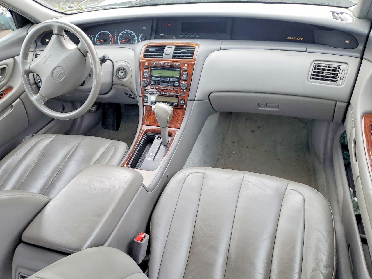 2001 TOYOTA AVALON XL photo 15