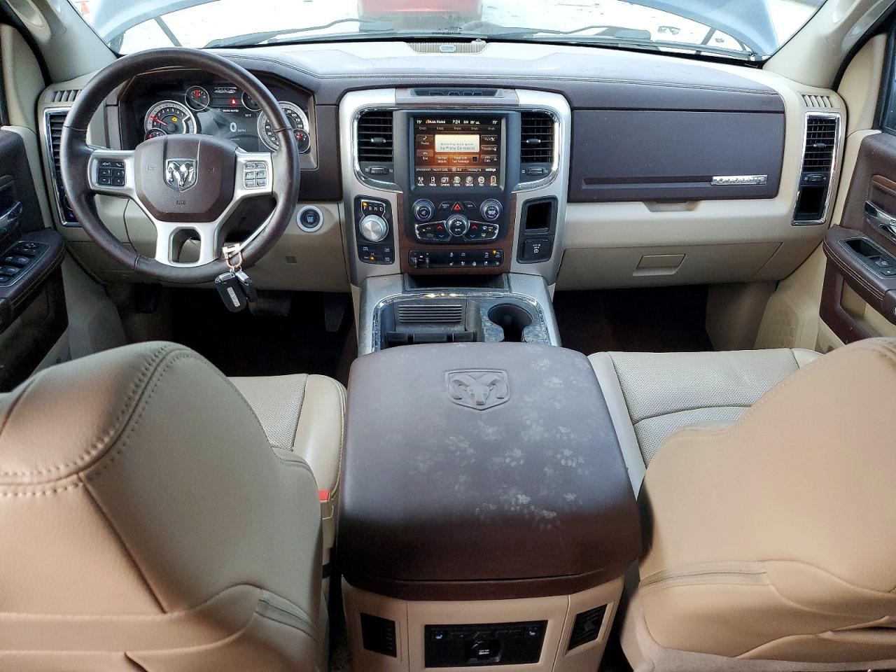 2015 RAM 1500 LARAMIE photo 8