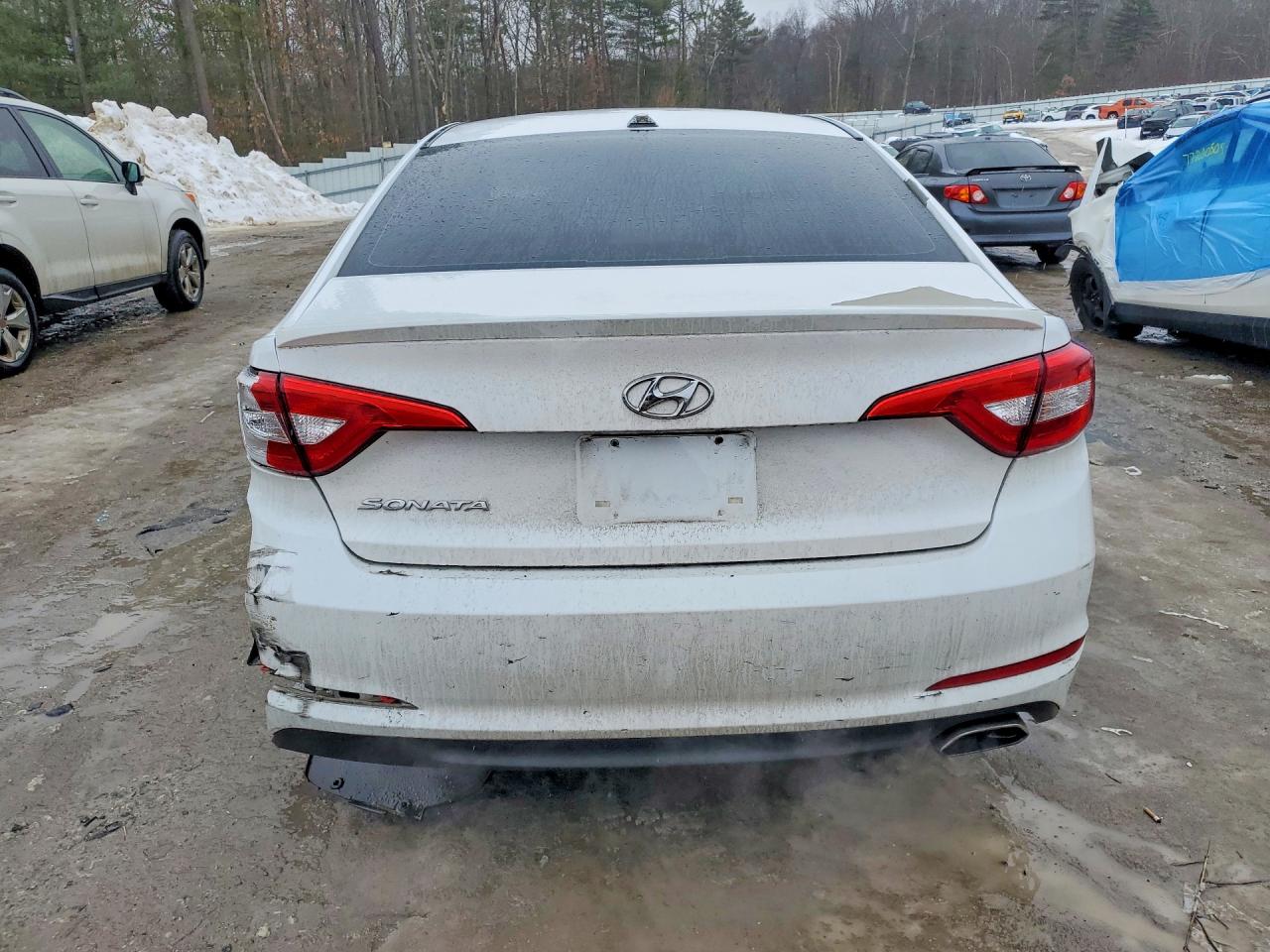 2015 HYUNDAI SONATA SE photo 6