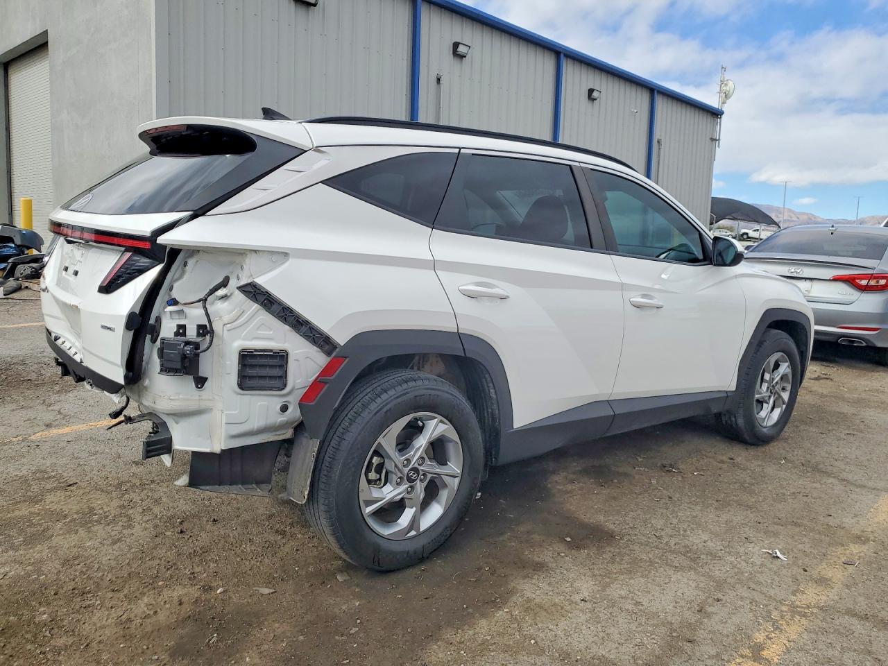 2023 HYUNDAI TUCSON SEL photo 7