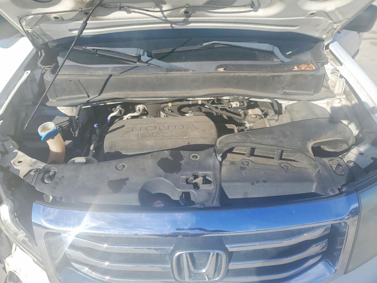 2015 HONDA PILOT LX photo 23