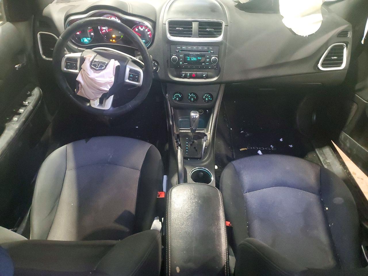 2014 DODGE AVENGER SXT photo 8