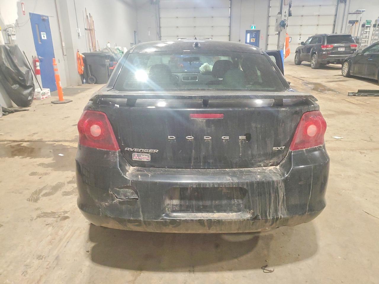 2014 DODGE AVENGER SXT photo 6