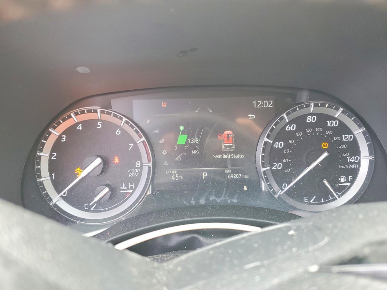 2021 TOYOTA HIGHLANDER XLE photo 25