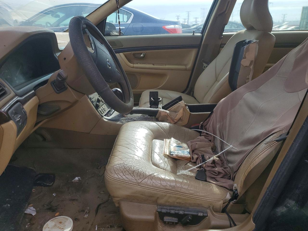 2001 VOLVO S80 photo 7
