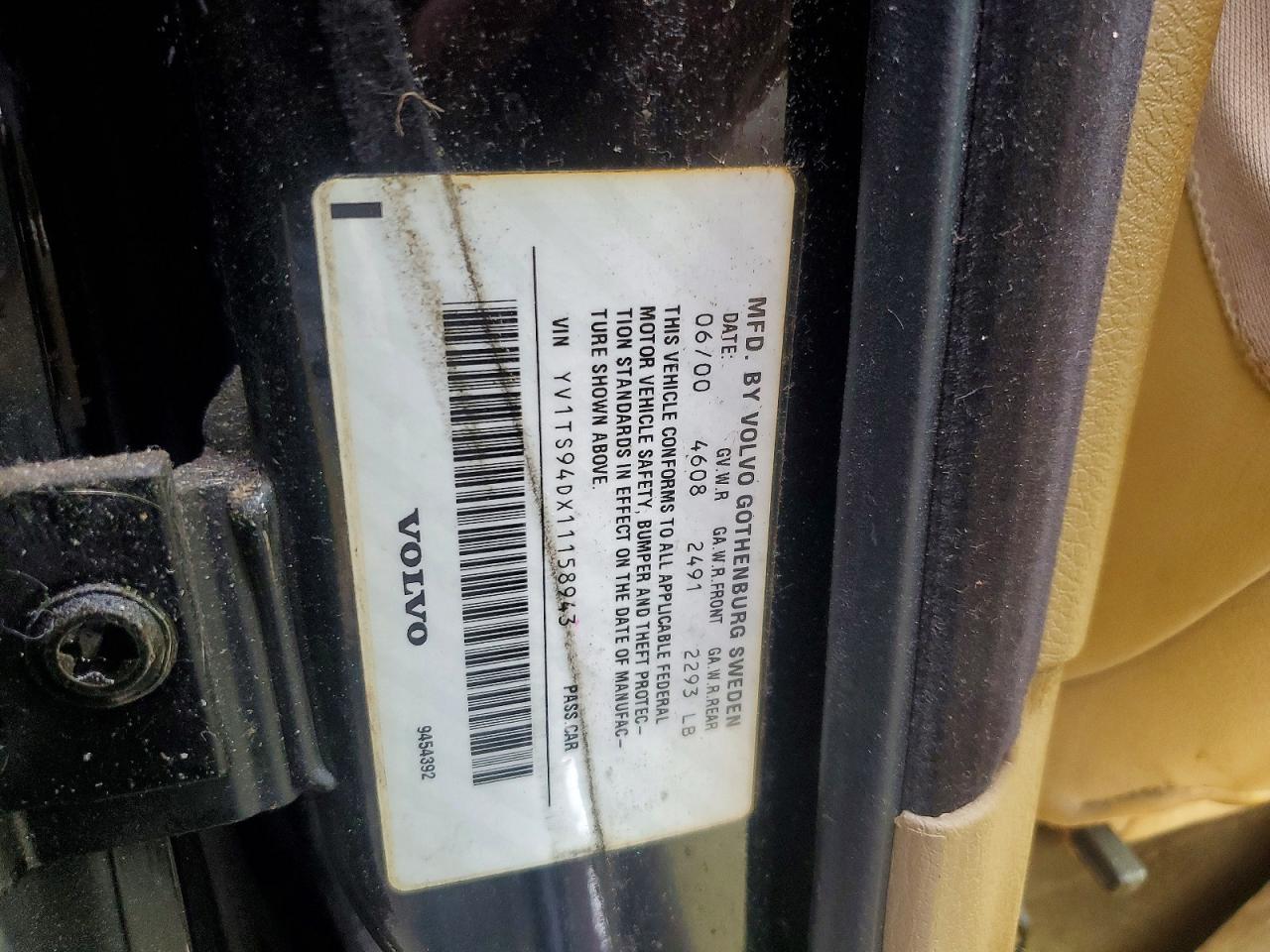 2001 VOLVO S80 photo 12