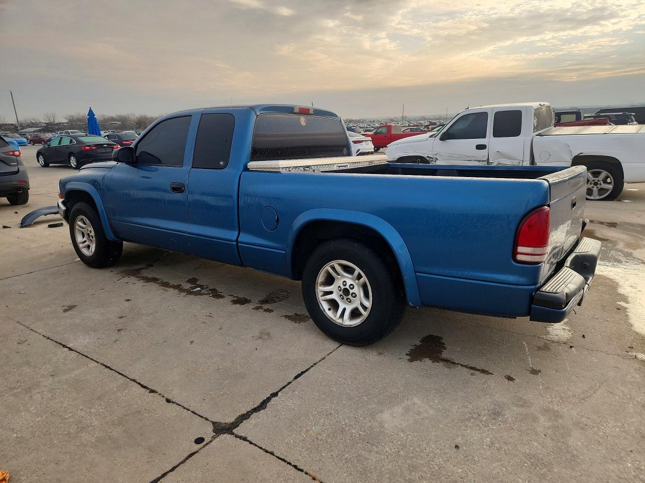 2004 DODGE DAKOTA SPORT photo 4