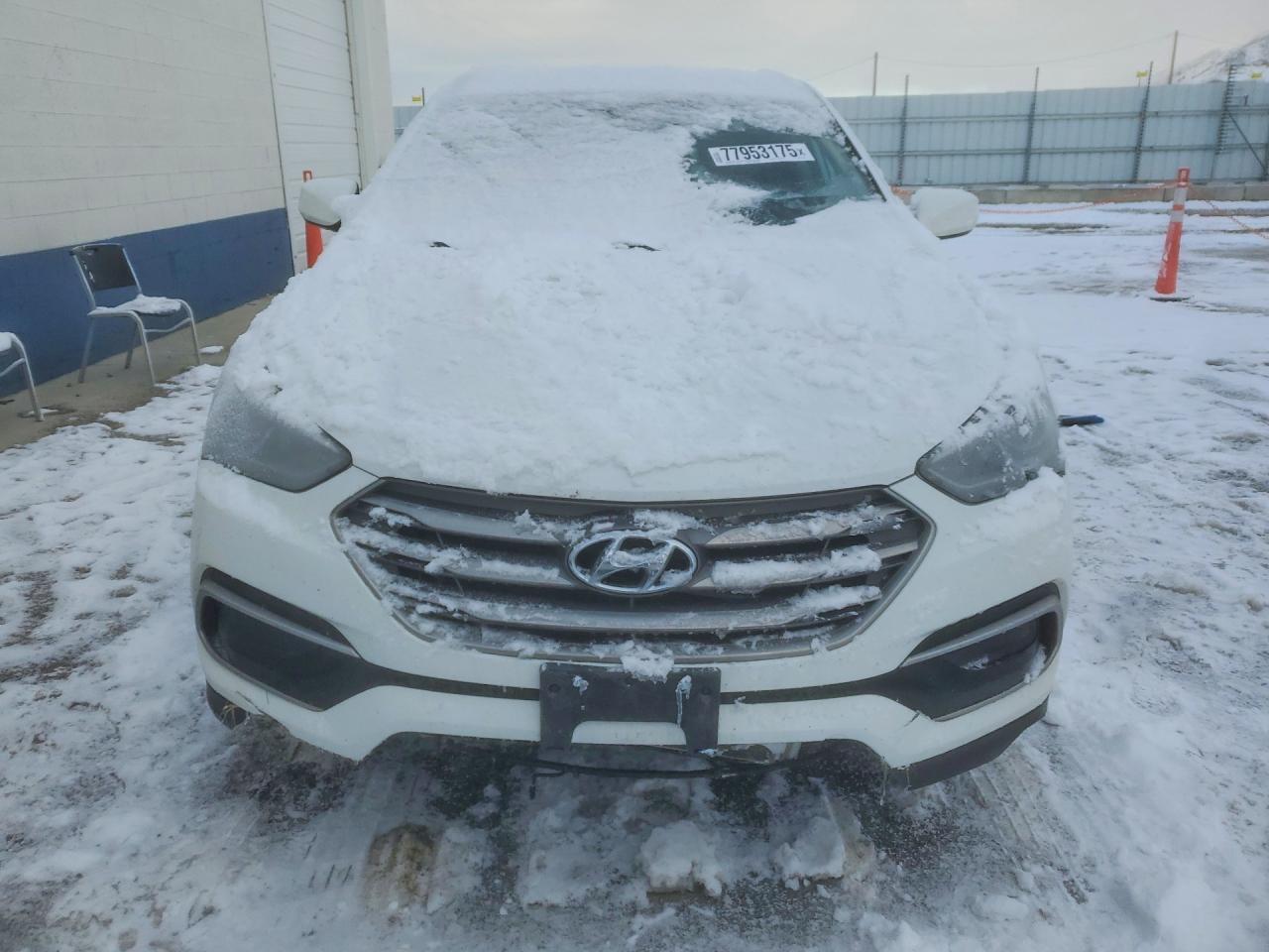 2017 HYUNDAI SANTA FE SPORT 2.4L photo 13