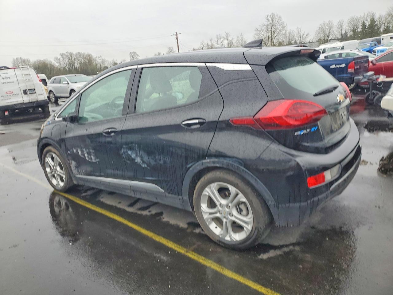 2017 CHEVROLET BOLT EV LT photo 2