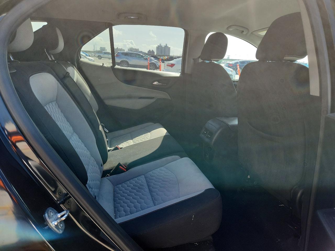 2020 CHEVROLET EQUINOX LT photo 31