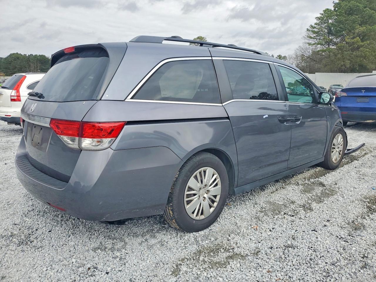 2016 HONDA ODYSSEY LX photo 5
