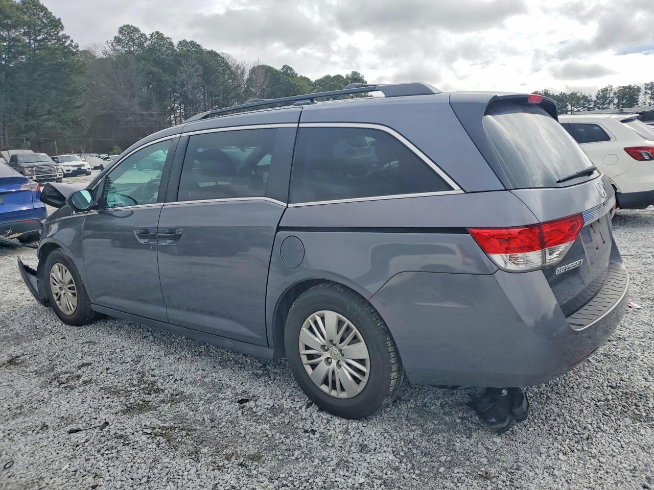 2016 HONDA ODYSSEY LX photo 3