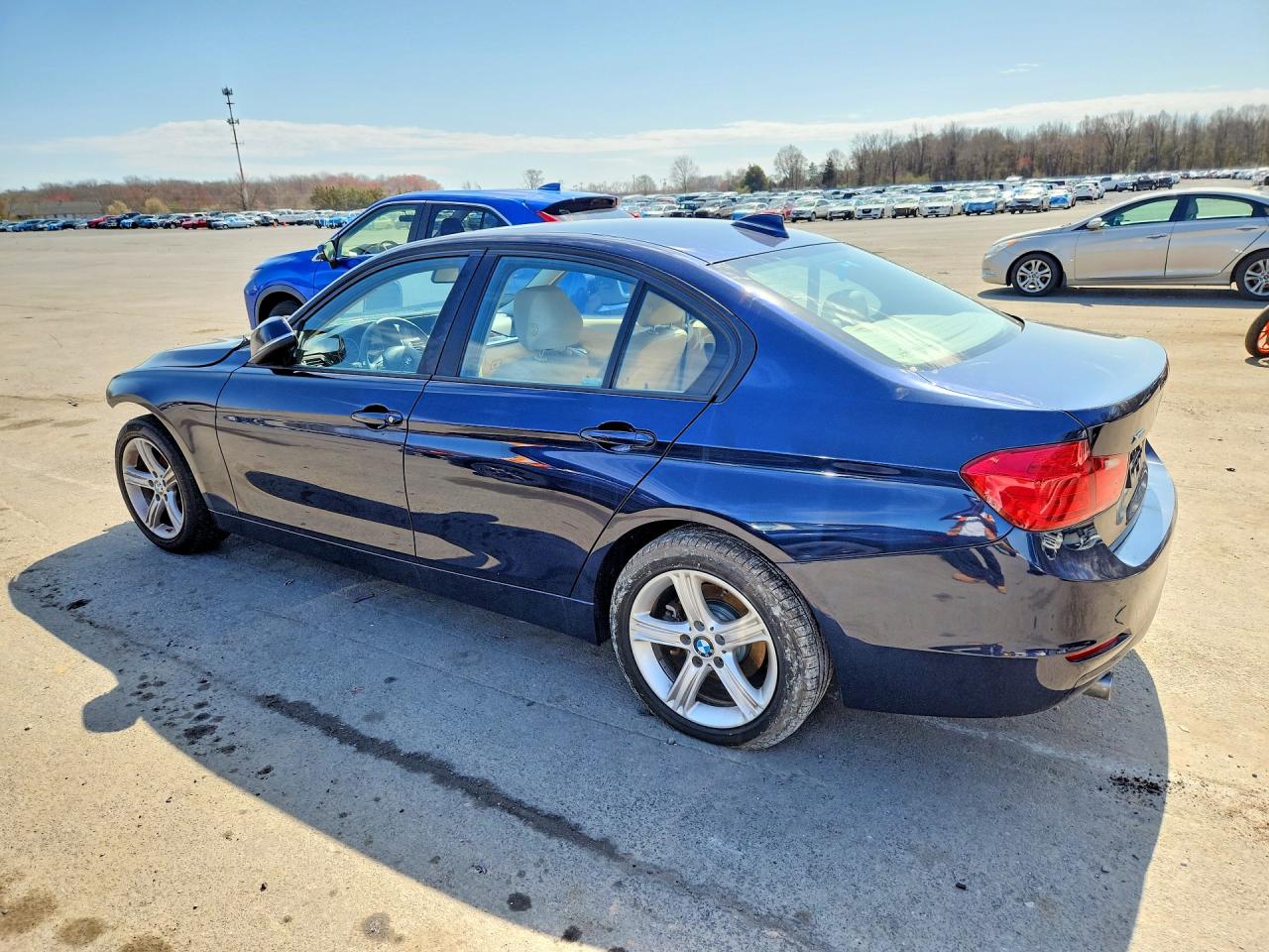 2015 BMW 320 I XDRIVE photo 2