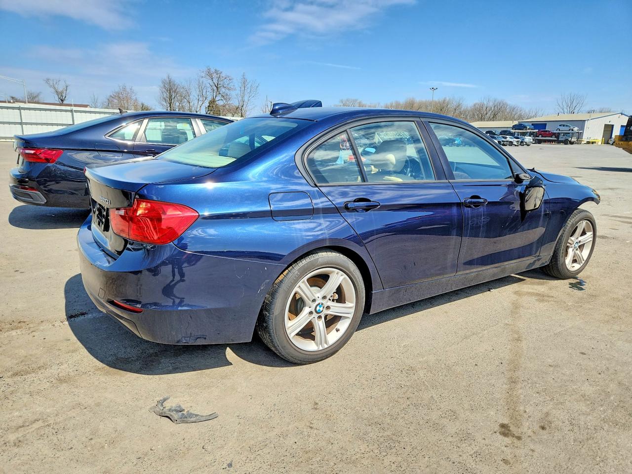 2015 BMW 320 I XDRIVE photo 3