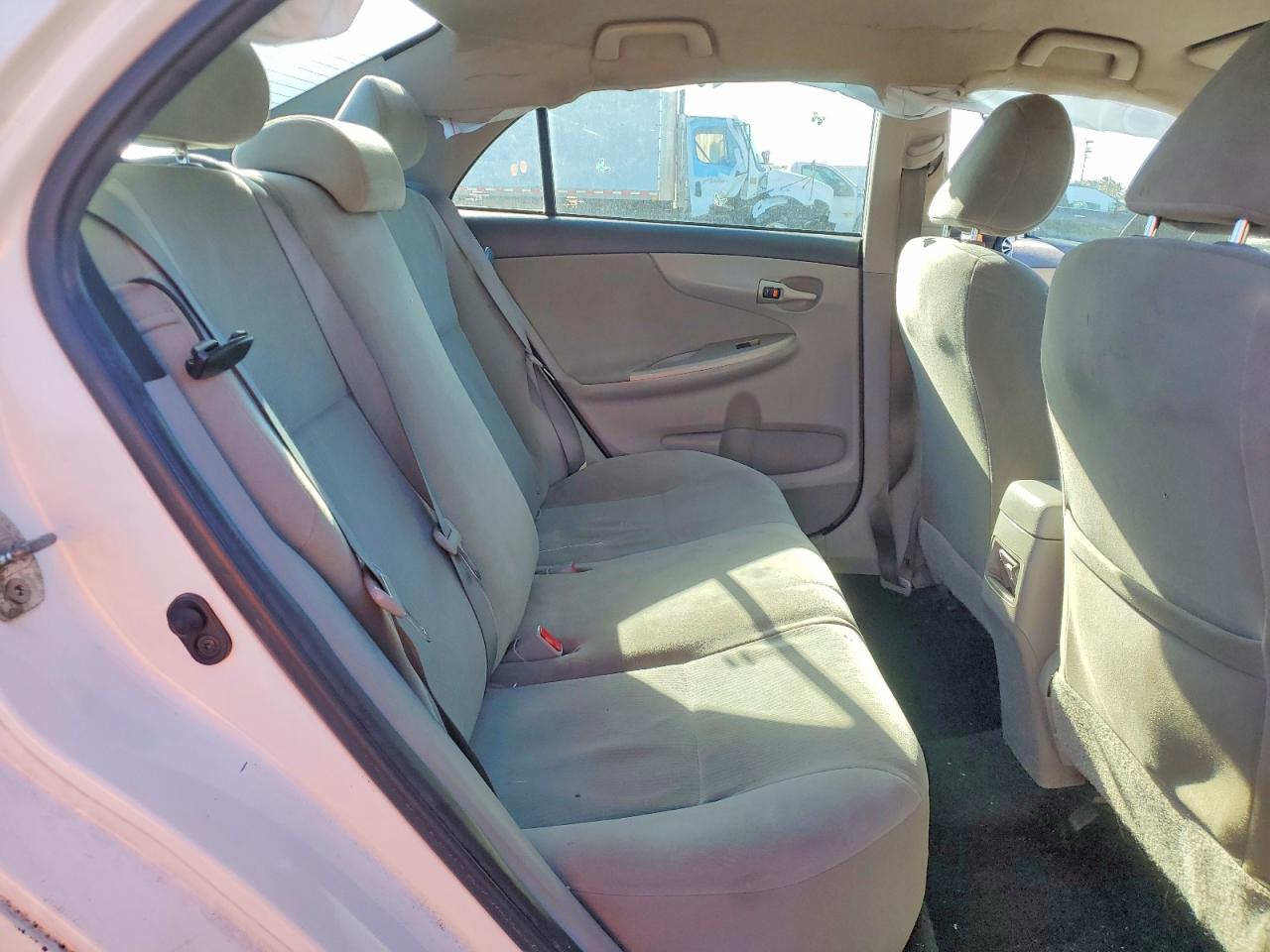 2012 TOYOTA COROLLA BASE photo 10