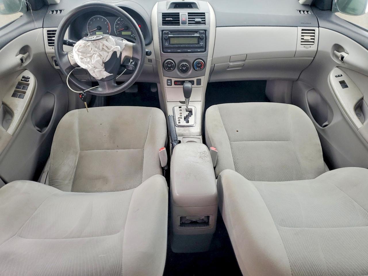 2012 TOYOTA COROLLA BASE photo 8