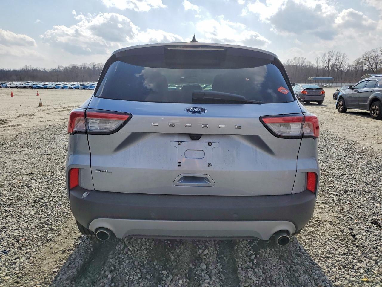 2022 FORD ESCAPE SEL photo 6